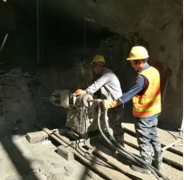 阳日镇水下抗分散灌浆料特点 水下不分散注浆料介绍