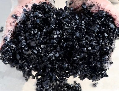 阳日镇沥青冷补料（沥青砂）的优势特点与施工流程解析